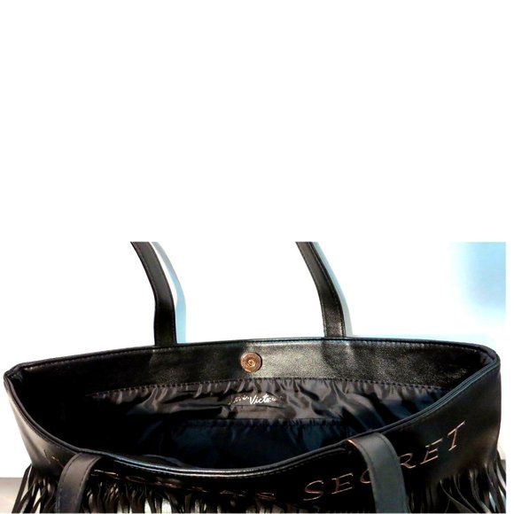 Victoria's Secret 2018 Limited Edition Flirty Fringe Tote Bag - Style# 11140761 - Picture 9 of 11